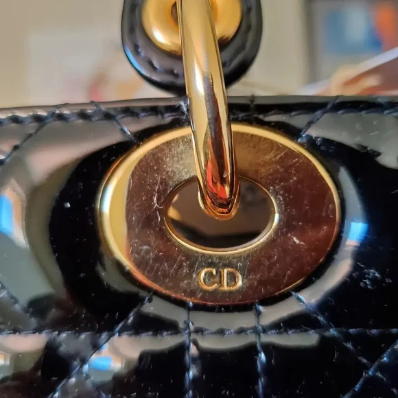 Lady Dior black patent gold hardware large bag - Picture 3 of 12